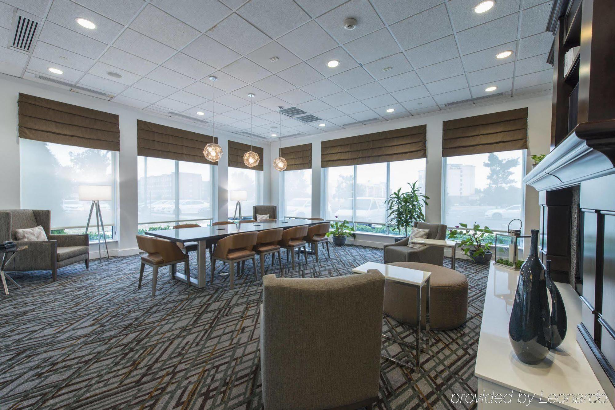 Hilton Garden Inn Atlanta Airport North College Park Exterior photo